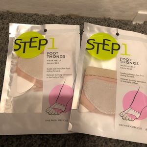 (2) Pairs of Foot Thongs by Step One.  Brand New!!